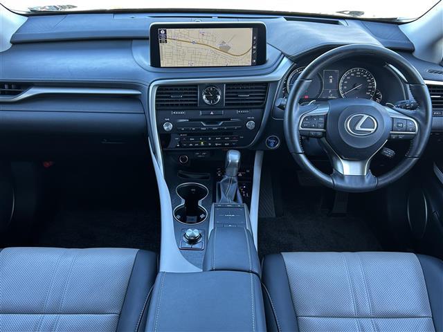 ＲＸ ＲＸ４５０ｈ　ブラックツアラー　純正ナビ　ＡＭ　ＦＭ　ＤＩＳＣ　ＵＳＢ　Ｂｌｕｅｔｏｏｔｈ　フルセグＴＶ　Ｌｅｘｕｓ　Ｓａｆｔｙ　Ｓｙｓｔｅｍ＋　パノラミックビューモニター　ヘッドアップディスプレイ　サンルーフ　専用内装　専用アルミ（36枚目）