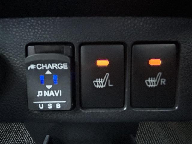 プレオプラス Ｇ　スマートアシスト　純正ＳＤナビ　ＣＤ　ＤＶＤ　ＢＴ　ＵＳＢ　フルセグＴＶ　バックカメラ　プッシュスタート　シートヒーター　コーナーセンサー　純正フロアマット　純正ドアバイザー　スペアーキー１本　保証書　取扱説明（11枚目）