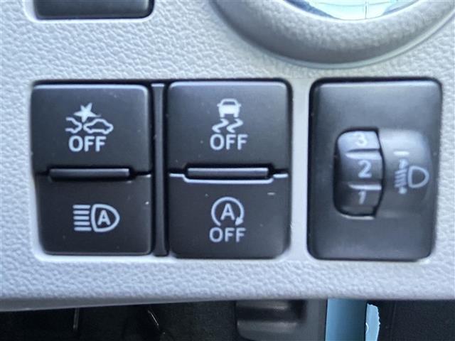 プレオプラス Ｇ　スマートアシスト　純正ＳＤナビ　ＣＤ　ＤＶＤ　ＢＴ　ＵＳＢ　フルセグＴＶ　バックカメラ　プッシュスタート　シートヒーター　コーナーセンサー　純正フロアマット　純正ドアバイザー　スペアーキー１本　保証書　取扱説明（16枚目）