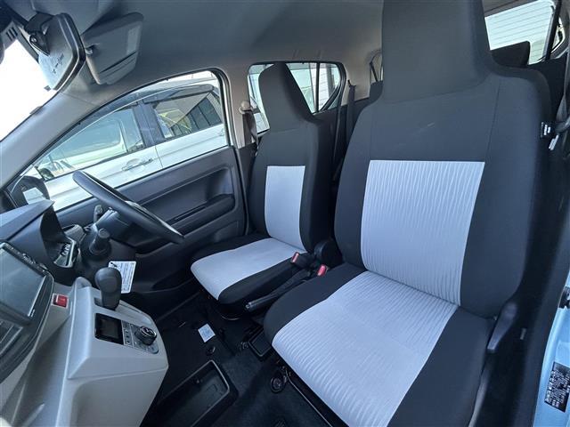 プレオプラス Ｇ　スマートアシスト　純正ＳＤナビ　ＣＤ　ＤＶＤ　ＢＴ　ＵＳＢ　フルセグＴＶ　バックカメラ　プッシュスタート　シートヒーター　コーナーセンサー　純正フロアマット　純正ドアバイザー　スペアーキー１本　保証書　取扱説明（19枚目）