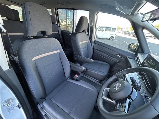 セレナ ｅ－パワー　ハイウェイスターＶ（19枚目）