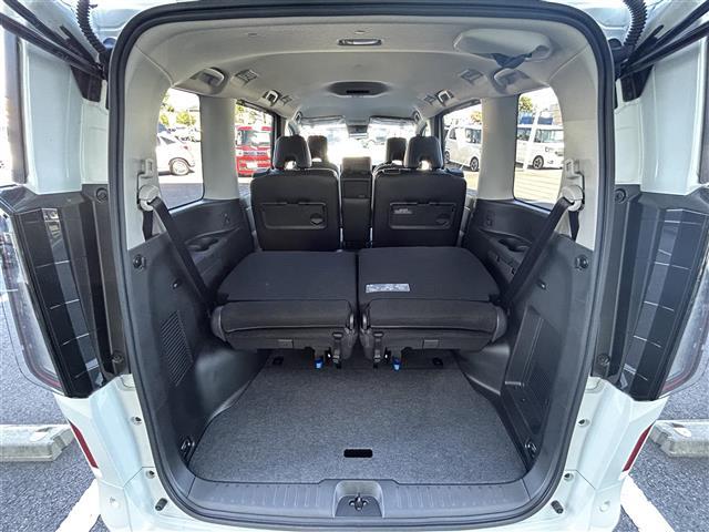 セレナ ｅ－パワー　ハイウェイスターＶ（27枚目）