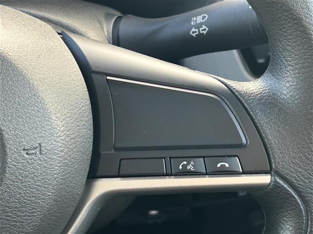 デイズ Ｘ　純正メモリーナビ　ＭＭ２２３－ＤＬ　ＡＭ　ＦＭ　Ｂｌｕｅｔｏｏｔｈ　フルセグＴＶ　前後ドラレコ映像　アラウンドビューモニター　エマージェンシーブレーキ　純正デジタルインナーミラー　電格ミラー　ＥＴＣ（9枚目）