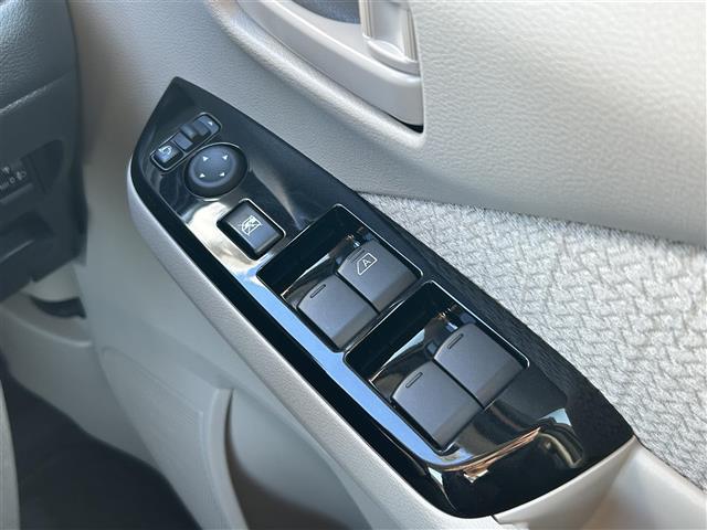 デイズ Ｘ　純正メモリーナビ　ＭＭ２２３－ＤＬ　ＡＭ　ＦＭ　Ｂｌｕｅｔｏｏｔｈ　フルセグＴＶ　前後ドラレコ映像　アラウンドビューモニター　エマージェンシーブレーキ　純正デジタルインナーミラー　電格ミラー　ＥＴＣ（14枚目）