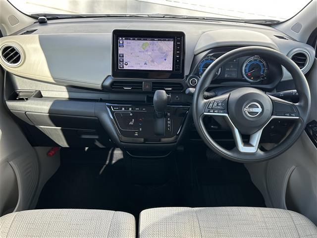 デイズ Ｘ　純正メモリーナビ　ＭＭ２２３－ＤＬ　ＡＭ　ＦＭ　Ｂｌｕｅｔｏｏｔｈ　フルセグＴＶ　前後ドラレコ映像　アラウンドビューモニター　エマージェンシーブレーキ　純正デジタルインナーミラー　電格ミラー　ＥＴＣ（32枚目）