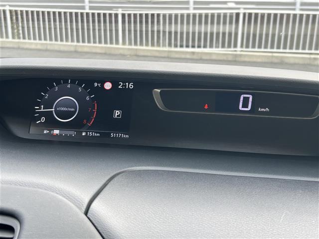 セレナ ハイウェイスター VセレクションII ワンオーナー 純正9インチメモリナビ(CD/DVD/SD/USB/Bluetooth)フルセグテレビ 純正フリップダウンモニター セーフティパックB プロパイロット(6枚目)