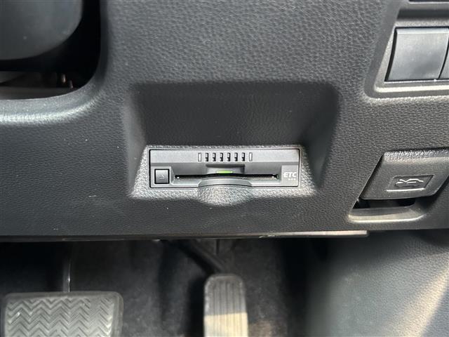 ヤリス ハイブリッドZ 純正ディスプレイオーディオ (FM/AM/BT/Miracast/USB) トヨタセーフティーセンス シートヒーター クルーズコントロール バックカメラ 電格ミラー LTA PCS(12枚目)