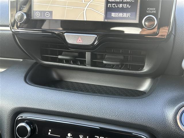 ヤリス ハイブリッドZ 純正ディスプレイオーディオ (FM/AM/BT/Miracast/USB) トヨタセーフティーセンス シートヒーター クルーズコントロール バックカメラ 電格ミラー LTA PCS(14枚目)