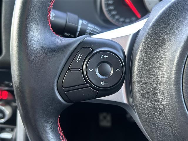 86 GT ブラックリミテッド ☆ワンオーナー☆6MT純正SDナビAMFMCDDVDBTフルセグTVバックカメラハーフレザーシートヒーターD席N席ETC前後ドラレコプッシュスタ(6枚目)