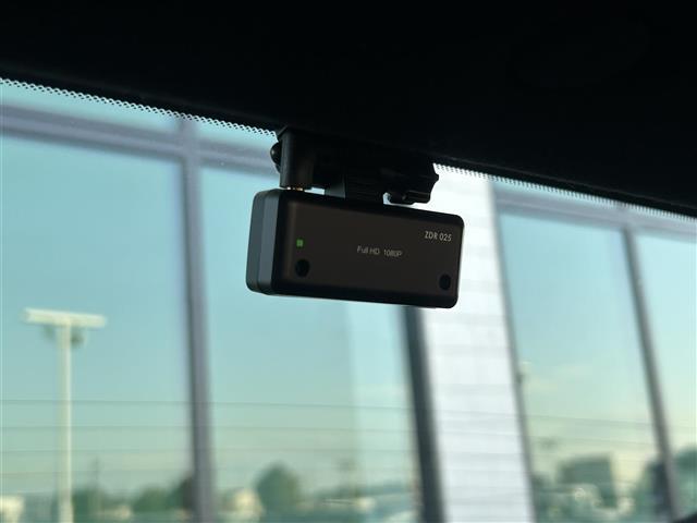 86 GT ブラックリミテッド ☆ワンオーナー☆6MT純正SDナビAMFMCDDVDBTフルセグTVバックカメラハーフレザーシートヒーターD席N席ETC前後ドラレコプッシュスタ(19枚目)