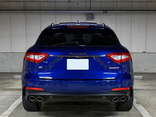 レヴァンテ グランスポーツ　パノラマＳＲ　ＶＯＳＳＥＮ２２インチＡＷ　イエローキャリパー　ローダウン　エアサス　スカイフックシステム　ＬＥＤヘッドライト　ブラウンレザー　ソフトクローズドア　アダプティブＣ　ＢＳＡ　ＣａｒＰｌａｙ（16枚目）