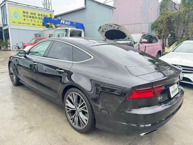 A7スポーツバック 3.0TFSIクワトロ 電動シート Bluetooth 4WD ETC ナビ パーキングアシスト リアエアコン レザーシート HDDナビ(6枚目)