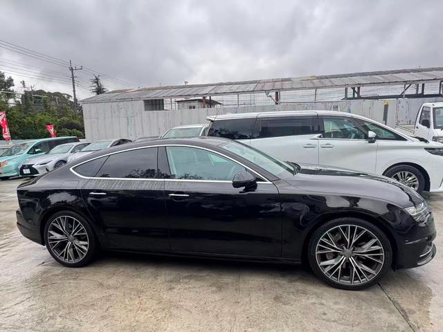 A7スポーツバック 3.0TFSIクワトロ 電動シート Bluetooth 4WD ETC ナビ パーキングアシスト リアエアコン レザーシート HDDナビ(7枚目)