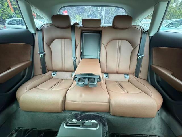 A7スポーツバック 3.0TFSIクワトロ 電動シート Bluetooth 4WD ETC ナビ パーキングアシスト リアエアコン レザーシート HDDナビ(14枚目)