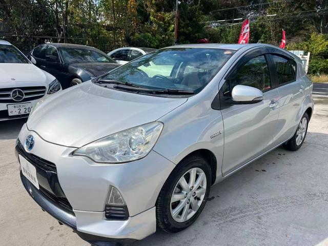 アクア G bluetooth デュアルエアバック I-STOP 衝突安全ボディ パワーウィンドウ ESC ATエアコン ABS パワーステアリング 運転席エアバッグ キーレススタートシステム ETC(4枚目)