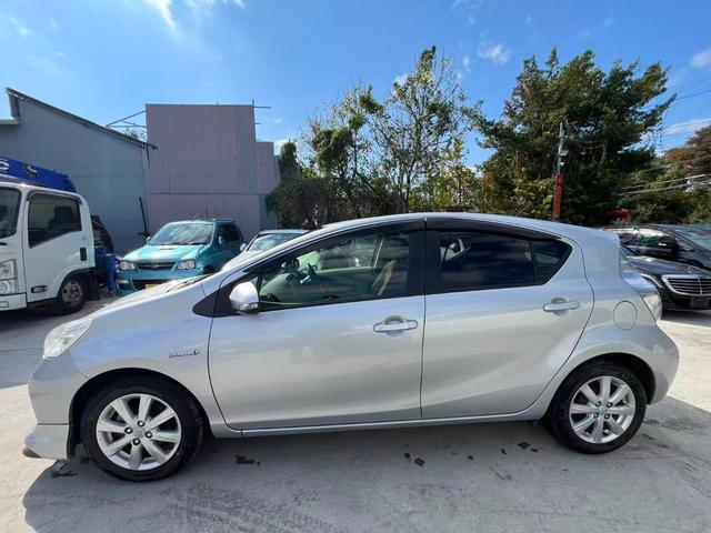 アクア G bluetooth デュアルエアバック I-STOP 衝突安全ボディ パワーウィンドウ ESC ATエアコン ABS パワーステアリング 運転席エアバッグ キーレススタートシステム ETC(6枚目)