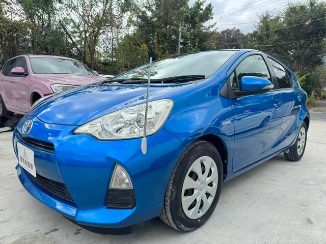 アクア S BLUETOOTH キーレスエントリ 安全ボディ オートエアコン デュアルエアバック ESC パワーウィンドウ SRS パワーステアリング ABS アイストップ(4枚目)