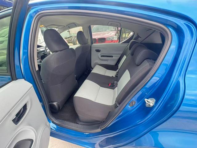 アクア S BLUETOOTH キーレスエントリ 安全ボディ オートエアコン デュアルエアバック ESC パワーウィンドウ SRS パワーステアリング ABS アイストップ(11枚目)