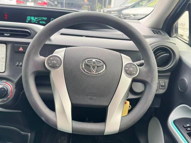 アクア S BLUETOOTH キーレスエントリ 安全ボディ オートエアコン デュアルエアバック ESC パワーウィンドウ SRS パワーステアリング ABS アイストップ(17枚目)