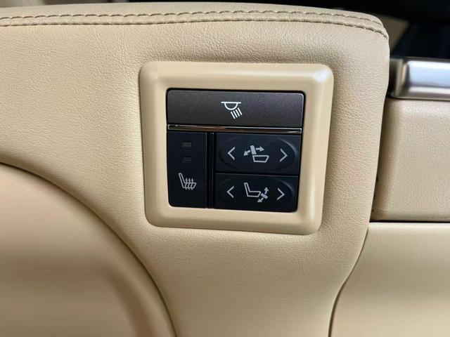 アルファードハイブリッド Ｇ　Ｆパッケージ（16枚目）