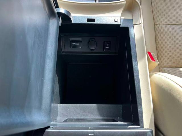 アルファードハイブリッド Ｇ　Ｆパッケージ（27枚目）