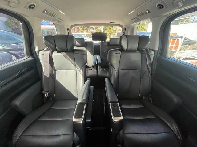 アルファードハイブリッド ＳＲ　Ｃパッケージ（26枚目）