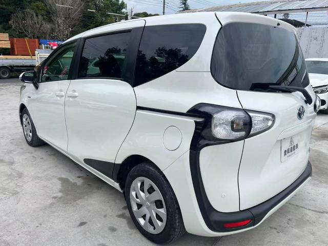 シエンタ ハイブリッドX(3枚目)