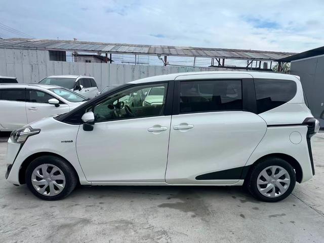 シエンタ ハイブリッドX(5枚目)