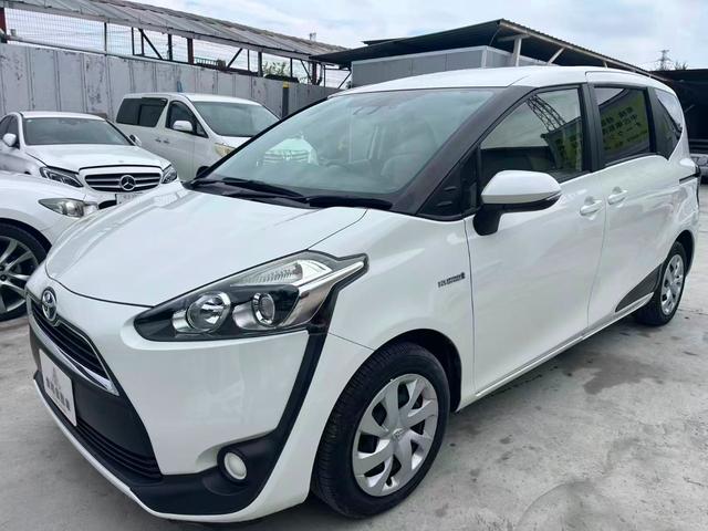 シエンタ ハイブリッドX(8枚目)