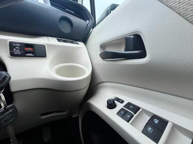 シエンタ ハイブリッドX(17枚目)