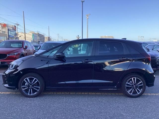 フィット ＲＳ　元デモカー　ＡＷ　メモリーナビ　コーナーセンサー　イモビライザー　地デジフルセグ　リアカメラ　ＬＥＤヘッドライト　アイドリングストップ　エアコン　ＥＴＣ車載器　キーレス　スマートキー　禁煙　ＡＢＳ（27枚目）