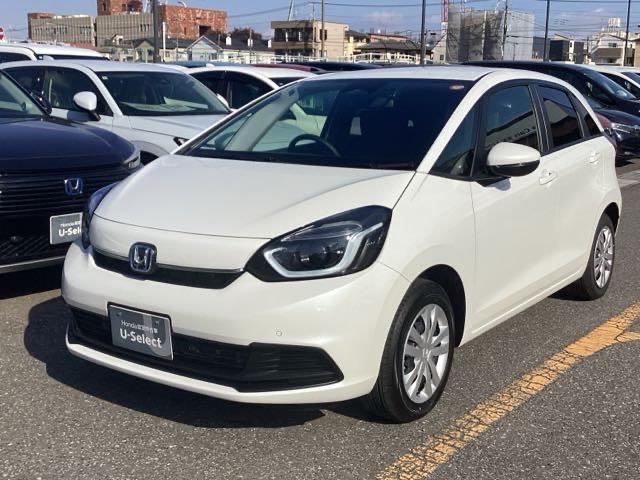 フィット ｅ：ＨＥＶホーム　ホンダセンシング　ホンダコネクトナビ＆Ｒカメラ　ドラレコ　サイドエアバック　ＥＴＣ　フルオートエアコン　前後誤発進抑制機能　クリソナ　助手席エアバッグ　運転席エアバッグ　１オナ　アイドリングストップ（31枚目）