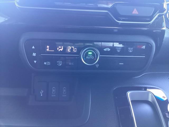 Ｎ－ＢＯＸカスタム Ｇ・Ｌホンダセンシング　ホンダセンシング　ギャザズメモリーナビ＆Ｒカメラ　電動スライドドア　サイドエアバック　ＥＴＣ　フルオートエアコン　地デジＴＶ　整備記録簿　助手席エアバッグ　キーレス　アイドリングＳＴ　スマ－トキ－（9枚目）