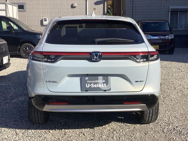 ヴェゼル e:HEVZ ホンダセンシング ホンダコネクトディスプレイ&マルチビューカメラ ドラレコ サイドエアバック ETC フルオートエアコン 盗難防止装置 Rカメラ 記録簿 フルセグテレビ スマ-トキ- Pセンサー 禁煙(4枚目)