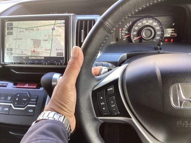 ステップワゴンスパーダ Ｚ　ワンオーナー、禁煙、ギャザスメモリーナビ＆Ｒカメラ、電動スライドドア、ＥＴＣ、フルオートエアコン　横滑防止　イモビ　地デジＴＶ　バックモニタ－　３列シ－ト　キーフリー　パワーウィンド　禁煙車両　１オナ（14枚目）