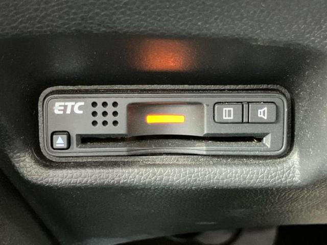 フィットハイブリッド ハイブリッド・Ｓパッケージ　新品タイヤ／ディスプレイオーディオ＋ナビ／パーキングアシスト　バックガイド／Ｂｌｕｅｔｏｏｔｈ接続／ＨＤＭＩ接続／ＥＴＣ／ＥＢＤ付ＡＢＳ／横滑り防止装置／アイドリングストップ　バックカメラ（18枚目）