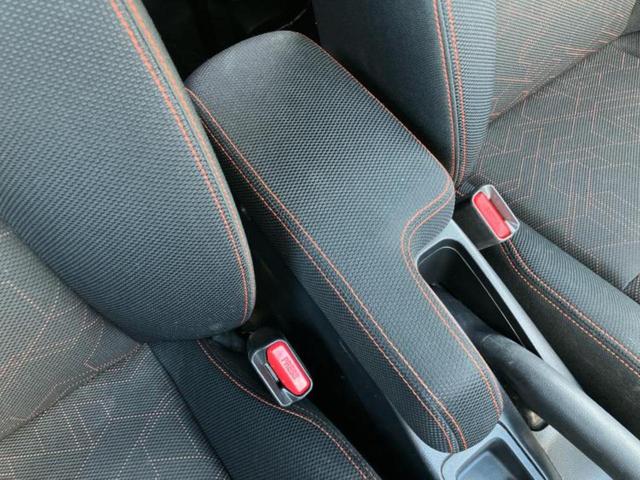 フィットハイブリッド ハイブリッド・Ｓパッケージ　新品タイヤ／ディスプレイオーディオ＋ナビ／パーキングアシスト　バックガイド／Ｂｌｕｅｔｏｏｔｈ接続／ＨＤＭＩ接続／ＥＴＣ／ＥＢＤ付ＡＢＳ／横滑り防止装置／アイドリングストップ　バックカメラ（30枚目）