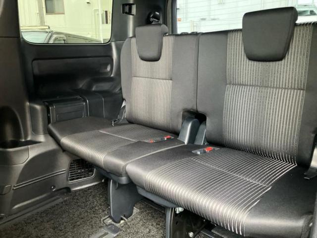 ヴォクシー ZSキラメキ モデリスタエアロ/純正 10インチ HDDナビ/フリップダウンモニター 純正 12.1インチ/トヨタセーフティセンス/両側電動スライドドア/パーキングアシスト バックガイド 衝突被害軽減システム(19枚目)