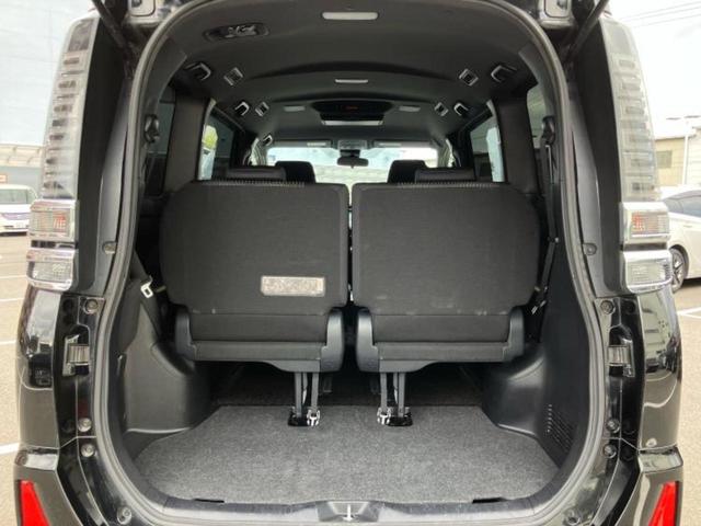 ヴォクシー ZSキラメキ モデリスタエアロ/純正 10インチ HDDナビ/フリップダウンモニター 純正 12.1インチ/トヨタセーフティセンス/両側電動スライドドア/パーキングアシスト バックガイド 衝突被害軽減システム(20枚目)