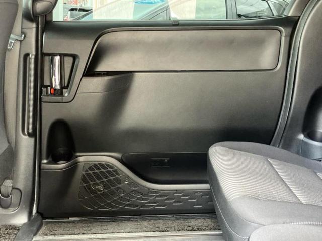 ヴォクシー ZSキラメキ モデリスタエアロ/純正 10インチ HDDナビ/フリップダウンモニター 純正 12.1インチ/トヨタセーフティセンス/両側電動スライドドア/パーキングアシスト バックガイド 衝突被害軽減システム(25枚目)