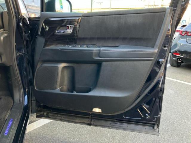 オデッセイハイブリッド ハイブリッドアブソルート・EXホンダセンシング 新品タイヤ/純正 9インチ SDナビ/フリップダウンモニター 純正 11インチ/ホンダセンシング/両側電動スライドドア/シートヒーター 前席/マルチビューカメラシステム/シート ハーフレザー 記録簿(22枚目)