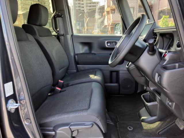 N-BOXカスタム ヒョウジュン 純正 8インチ メモリーナビ/ホンダセンシング/電動スライドドア/シートヒーター 前席/車線逸脱防止支援システム/パーキングアシスト バックガイド/ドライブレコーダー 純正 衝突被害軽減システム(4枚目)