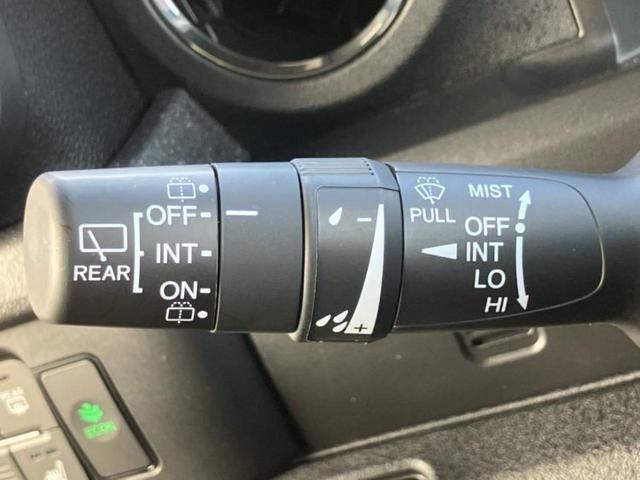 N-BOXカスタム ヒョウジュン 純正 8インチ メモリーナビ/ホンダセンシング/電動スライドドア/シートヒーター 前席/車線逸脱防止支援システム/パーキングアシスト バックガイド/ドライブレコーダー 純正 衝突被害軽減システム(16枚目)