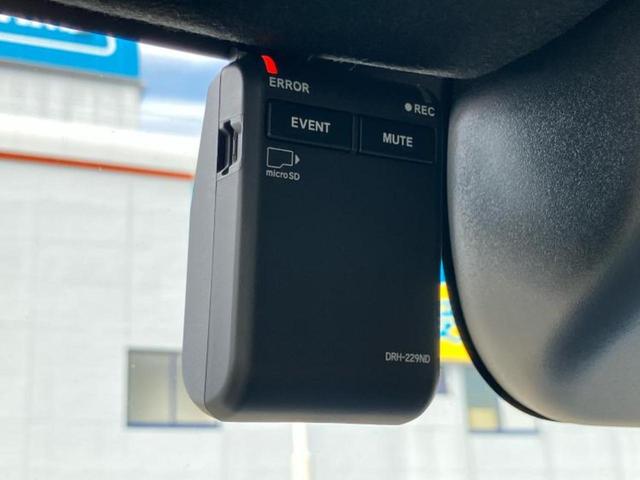 N-BOXカスタム ヒョウジュン 純正 8インチ メモリーナビ/ホンダセンシング/電動スライドドア/シートヒーター 前席/車線逸脱防止支援システム/パーキングアシスト バックガイド/ドライブレコーダー 純正 衝突被害軽減システム(31枚目)