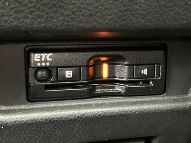 スペーシアギア ハイブリッドXZ 保証書/純正 8インチ ナビ/衝突安全装置/両側電動スライドドア/シートヒーター/車線逸脱防止支援システム/ドライブレコーダー 前後/ヘッドランプ LED/ETC/EBD付ABS/横滑り防止装置(17枚目)