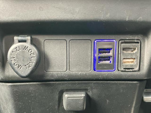 ルーミー カスタムG 新品タイヤ/純正 9インチ SDナビ/スマートアシスト(トヨタ・ダイハツ)/ヘッドランプ LED/USBジャック/Bluetooth接続/HDMI接続/ETC/EBD付ABS/横滑り防止装置(31枚目)