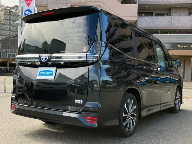 ヴォクシー ハイブリッドS-Z ディスプレイオーディオ+ナビ10.5インチ/フリップダウンモニター 純正 14インチ/トヨタセーフティセンス/両側電動スライドドア/シートヒーター 前席/シート ハーフレザー 衝突被害軽減システム(3枚目)