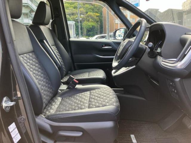 ヴォクシー ハイブリッドS-Z ディスプレイオーディオ+ナビ10.5インチ/フリップダウンモニター 純正 14インチ/トヨタセーフティセンス/両側電動スライドドア/シートヒーター 前席/シート ハーフレザー 衝突被害軽減システム(4枚目)