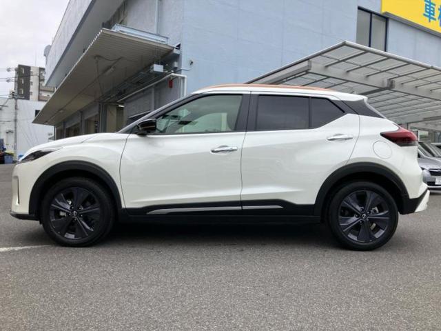 キックス X90シュウネンキネンシャ 保証書/純正 SDナビ/インテリジェントルームミラー/シートヒーター/全方位モニター/車線逸脱防止支援システム/シート ハーフレザー/プロパイロット/ドライブレコーダー 社外/ヘッドランプ LED(2枚目)