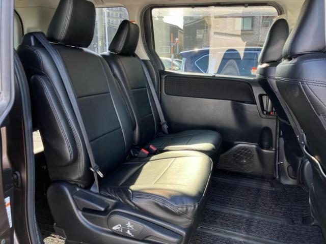 ノア ハイブリッドG 新品タイヤ/保証書/純正 9インチ SDナビ/両側電動スライドドア/シートヒーター/ドライブレコーダー 社外/ヘッドランプ LED/Bluetooth接続/HDMI接続/ETC/EBD付ABS(5枚目)